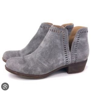 Lucky Brand Bustina Grey Suede V Slit Heel Ankle Bootie Western Boho Women 8